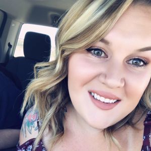 Meet your Posher, Brittney